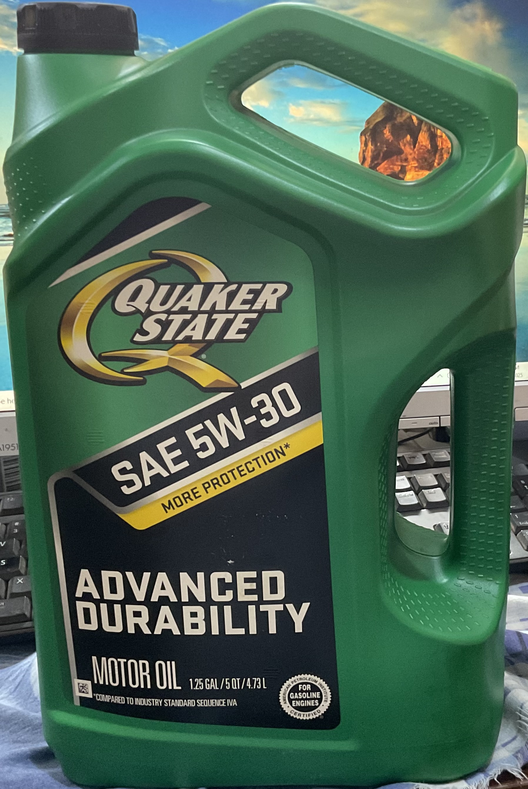 ENGINE OIL S/B (QUAKER STATE ADVANCED DURABILITY SAE 5W-30)